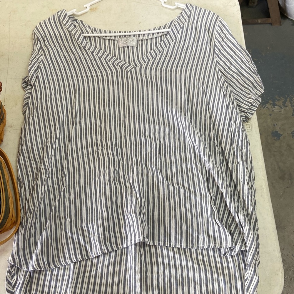 Heroes and dreamers blouse